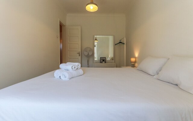 Estrela Panoramic View by Homing