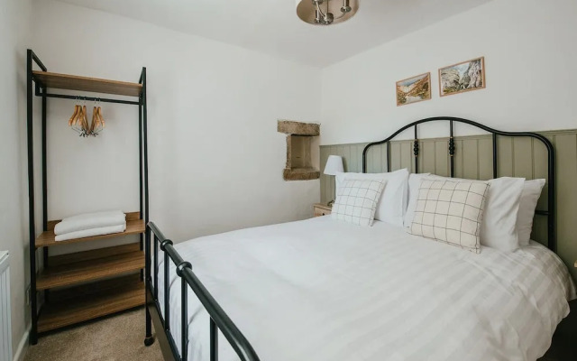 Miresfield Farm Bed & Breakfast