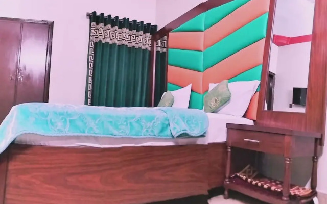 Subhan Palace Guest House