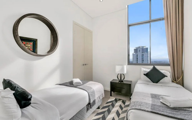 Surfers Paradise Penthouse