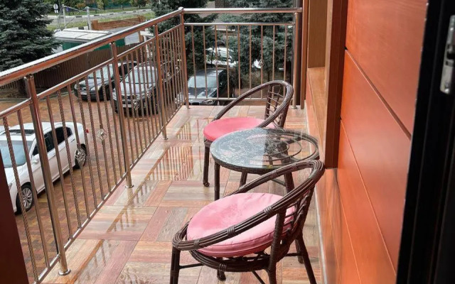 Apartments at the Red wood Hotel