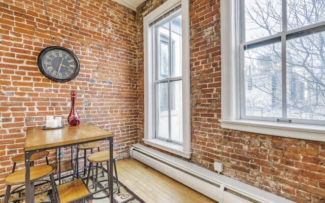 Downtown Five Points Sleeps 4