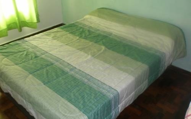 Pomelo Hostel