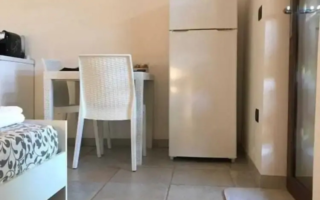 Dependance tra gli ulivi