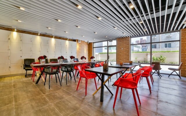 Landsea Apartment Downtown Branch