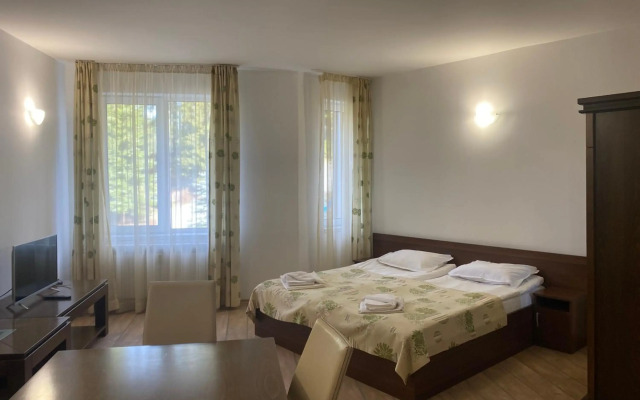 Stream Resort