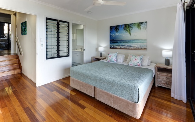 Panorama 3 Hamilton Island 2 Bedroom Ocean View Near Marina With Golf Buggy – Guest Rooms – Hamilton Island