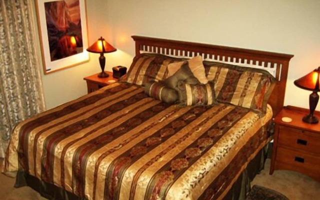 Canyon Vista Lodge
