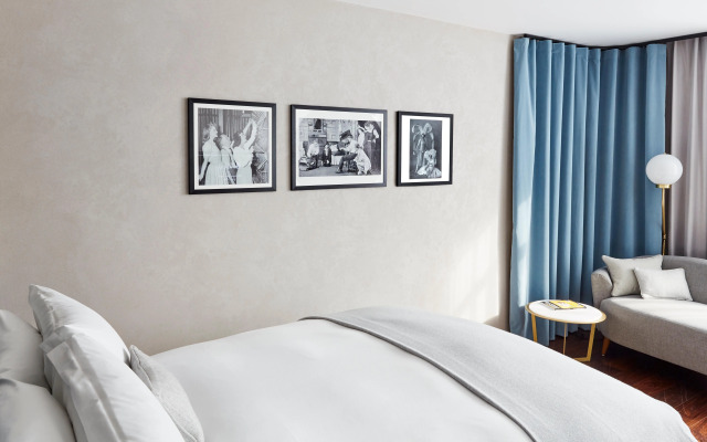 Hotel Indigo London - 1 Leicester Square by IHG