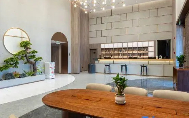 PALACE Hotel（Beijing Shunyi Ideal Automobile Base）
