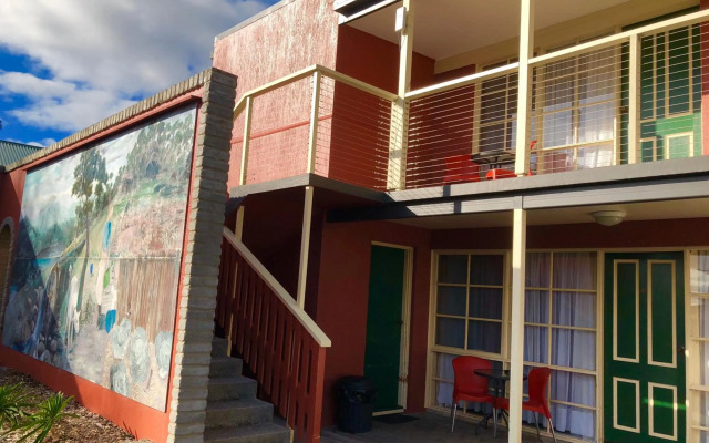 Sheffield Motor Inn