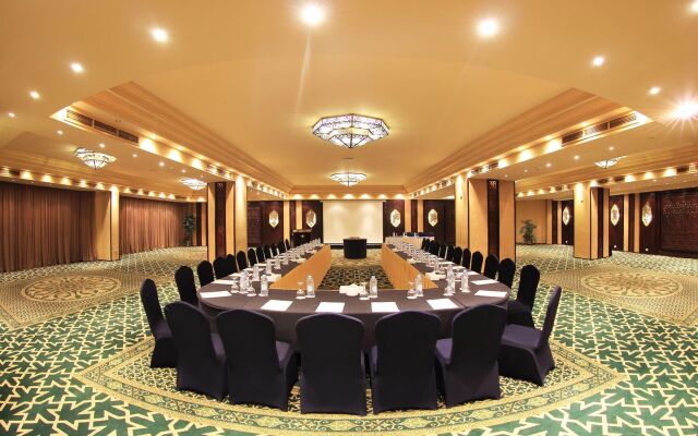 Pyramisa Suites Hotel Cairo