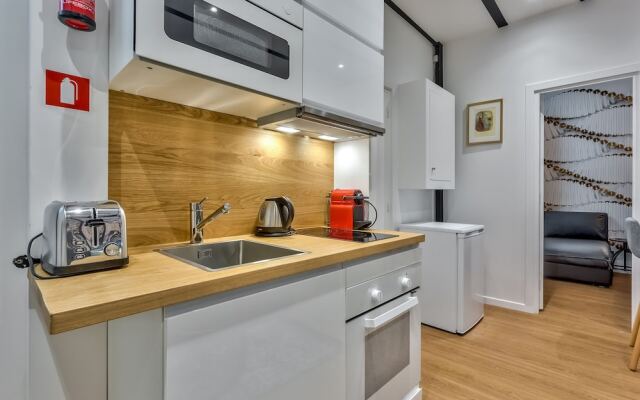 114 - Urban Saint Denis Couture