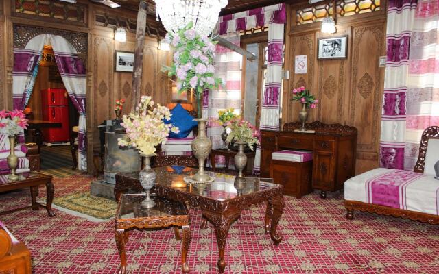 Aziz Palace
