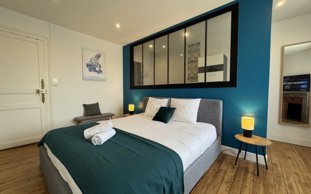 Home in Le Mans Near 24 Hours Circuit