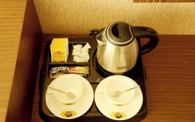 Van Life Hotel