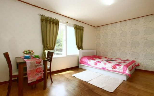 Pocheon Haneulbat Pension