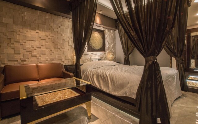 HOTEL THE MoooN - Adult only