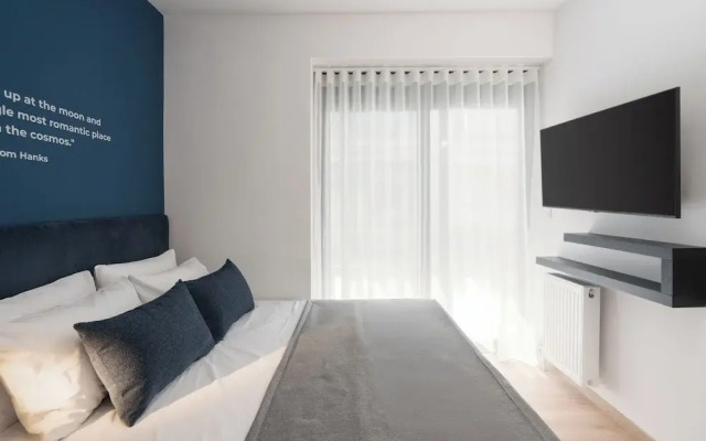 Kosmos Luxury Residences