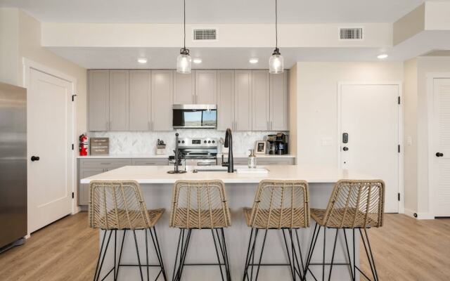 Hummingbird Retreat 2 Bedroom Condo