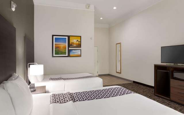 La Quinta Inn & Suites by Wyndham I-20 Longview South