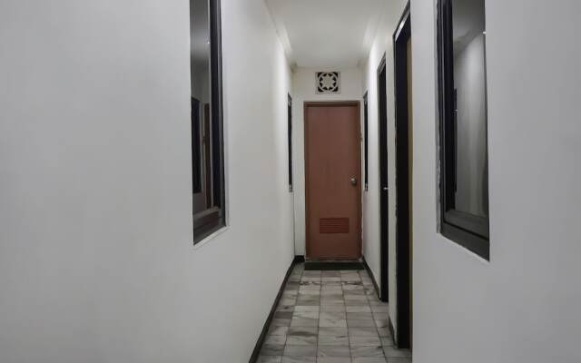 Super OYO 92134 Bogor Guest House