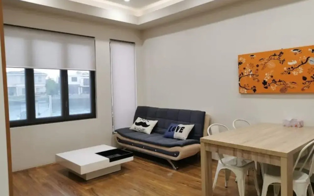 Serviced Waterfront Whole Villa Sydney