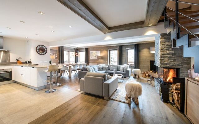 Whistler Lodge Penthouse T6 B13-14