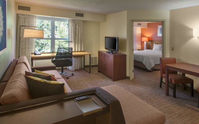 Residence Inn by Marriott Indianapolis Airport
