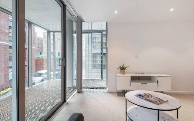 2BR Beautiful Apartment in Sheffield City Centre