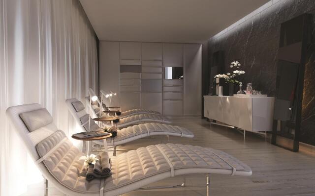 Damac Towers By Staycae Vacation Home