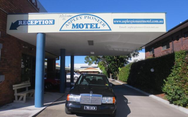 Aspley Pioneer Motel