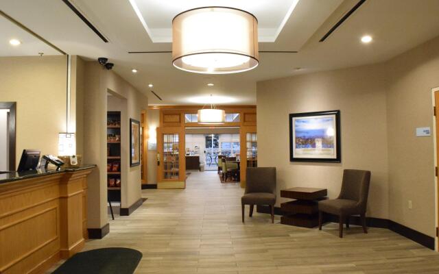 Holiday Inn Express Hotel & Suites Watertown-Thousand Island by IHG