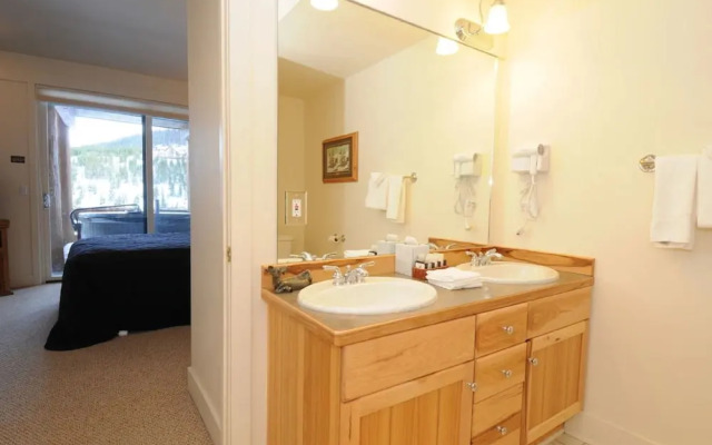 Saddle Ridge Townhomes Mid-Mountain