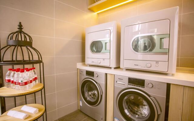 Atour Hotel Urumqi High Speed Railway Station