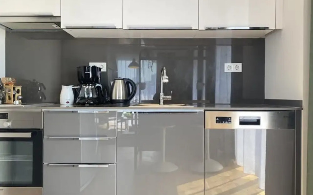 Sleek and Modern Flat in Istanbul