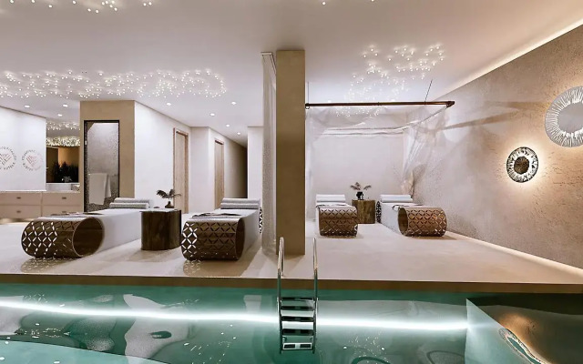 Ethereal White Resort Hotel & Spa