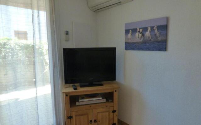 Appartement Saintes-Maries-de-la-Mer, 2 pièces, 4 personnes - FR-1-475-27