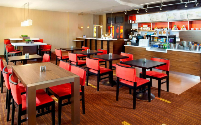 Courtyard by Marriott Pittsburgh West Homestead/Waterfront