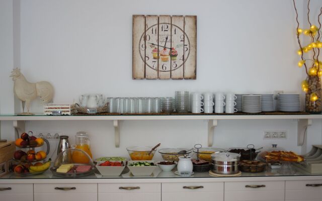 Cyclades Hotel & Studios