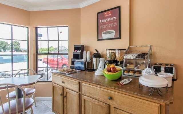 Econo Lodge Cornersville