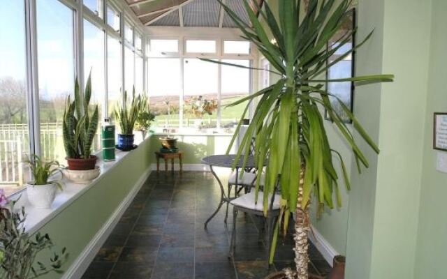 Woodlands Country House