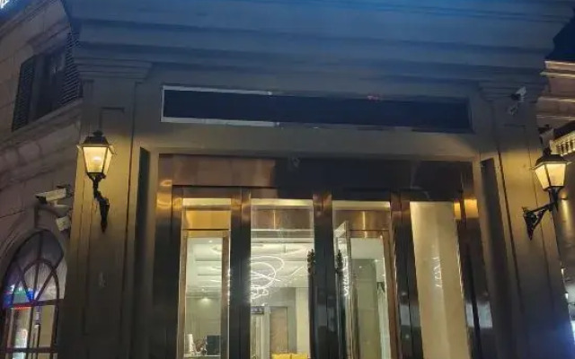 Weimei Shangpin Hotel (Hami Huanghou Tianjie)