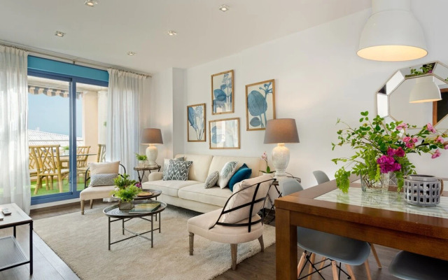 Modern 2 Bd Apartment With Private Terrace Eslava Terrace