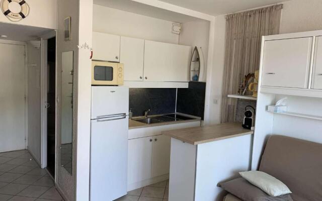 Appartement Port Camargue, 1 pièce, 4 personnes - FR-1-250-162