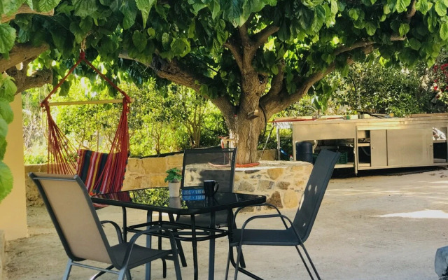 Poseidon Apartments