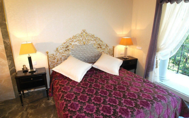 Continental Parkhotel