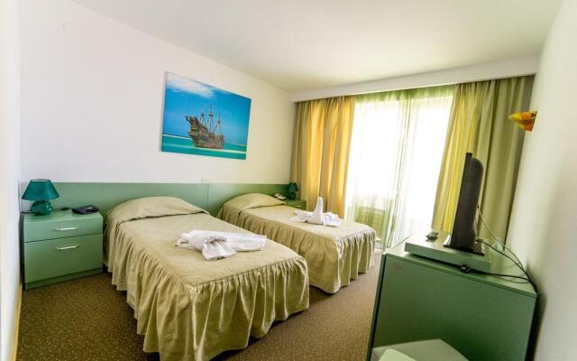 Pirates Resort Mamaia