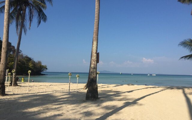 Phi Phi Little Star Resort