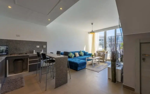 Stunning 2 Bed Apartment in Gouna With Roof